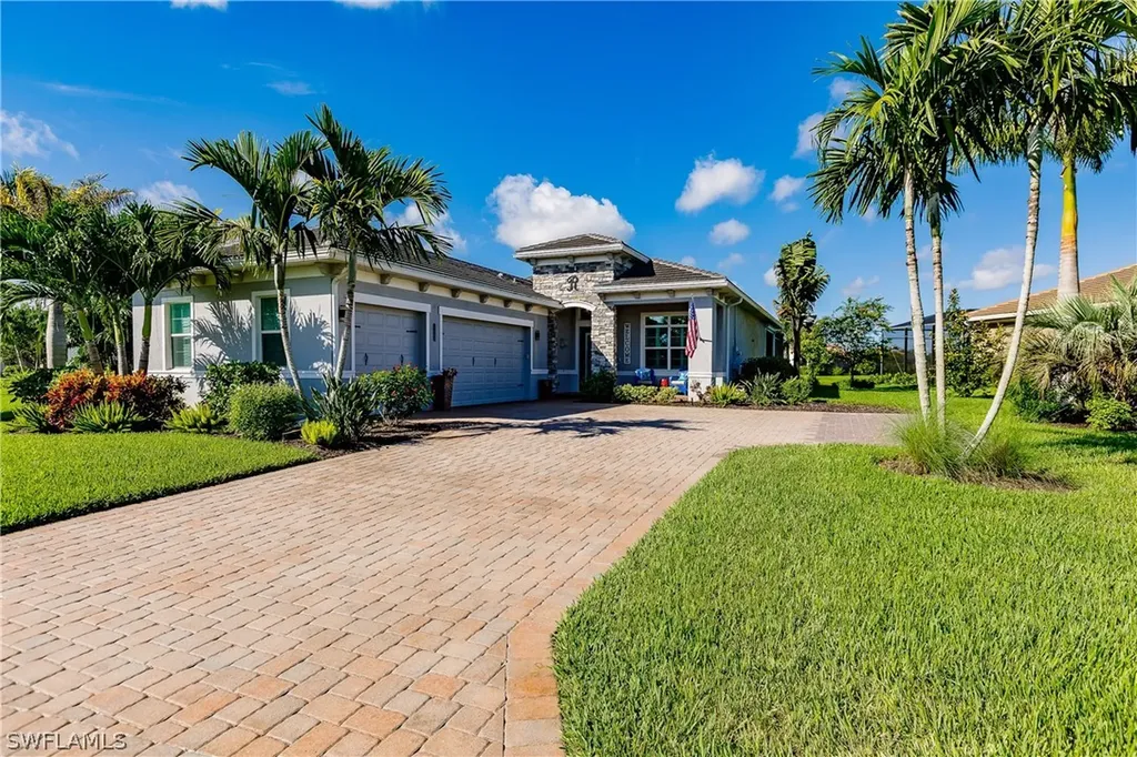 12746 Fairway Cove Court Fort Myers FL 33905