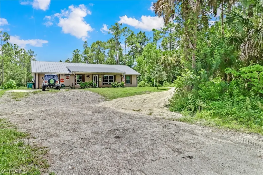 3740 8th Avenue SE Naples FL 34117