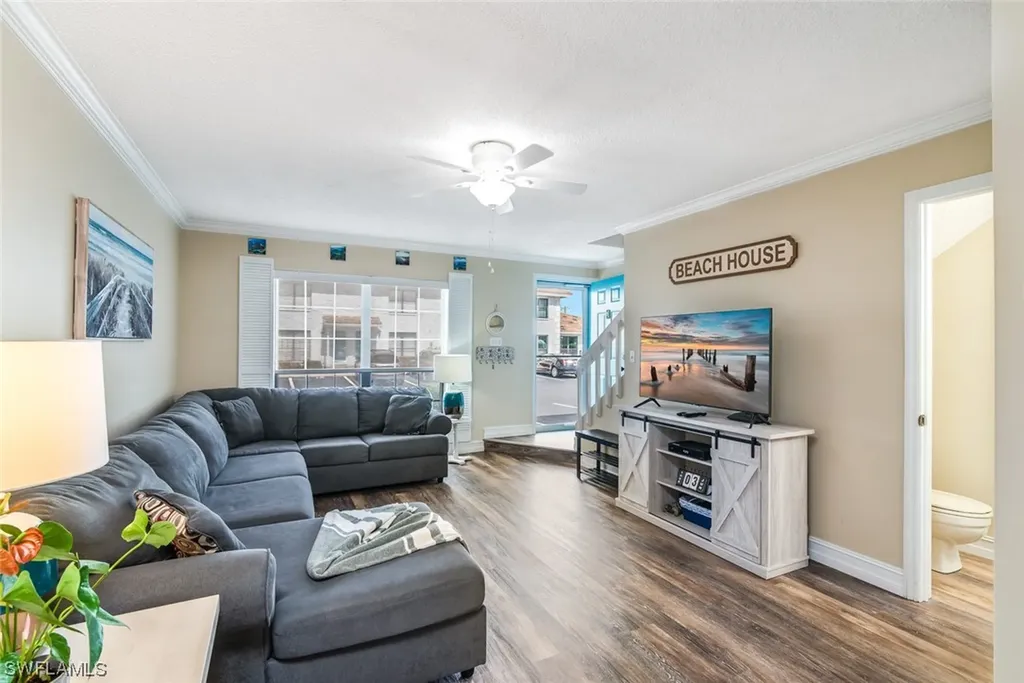 19 Marco Villas Drive Marco Island FL 34145