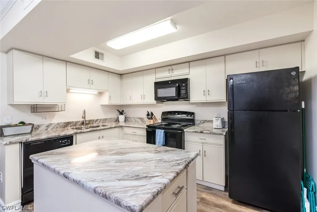 19 Marco Villas Drive Marco Island FL 34145
