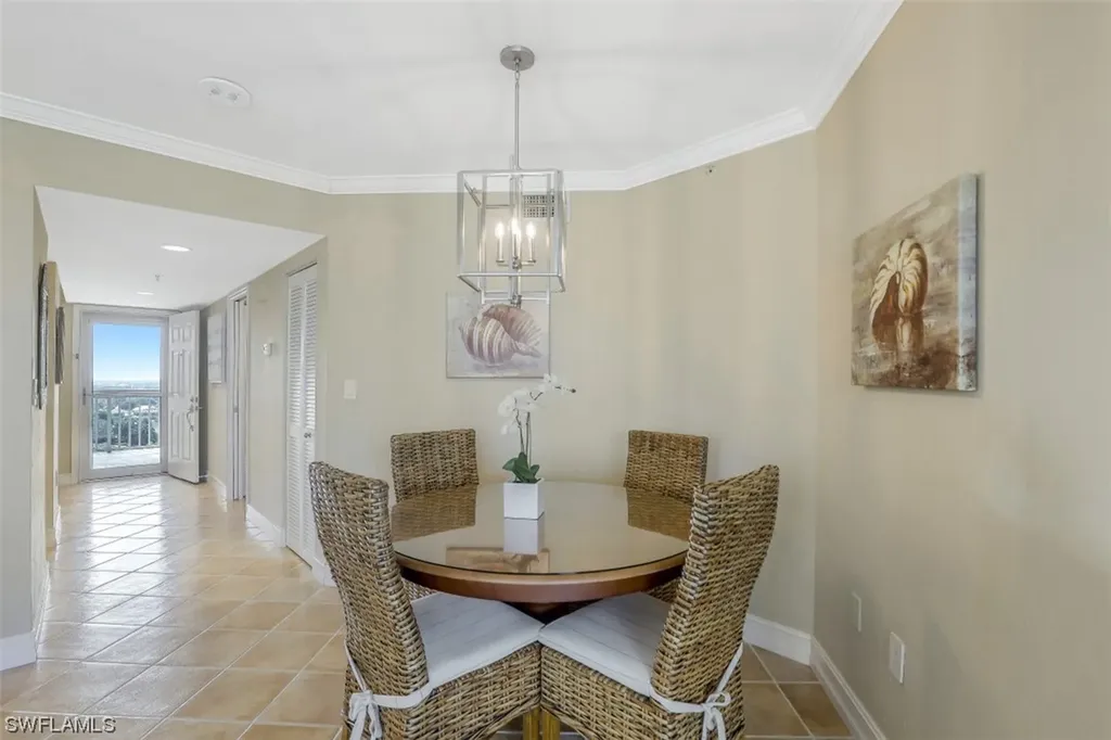 40 Seagate Drive Naples FL 34103