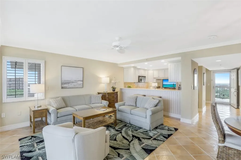 40 Seagate Drive Naples FL 34103