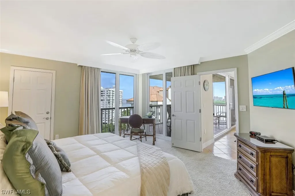 40 Seagate Drive Naples FL 34103