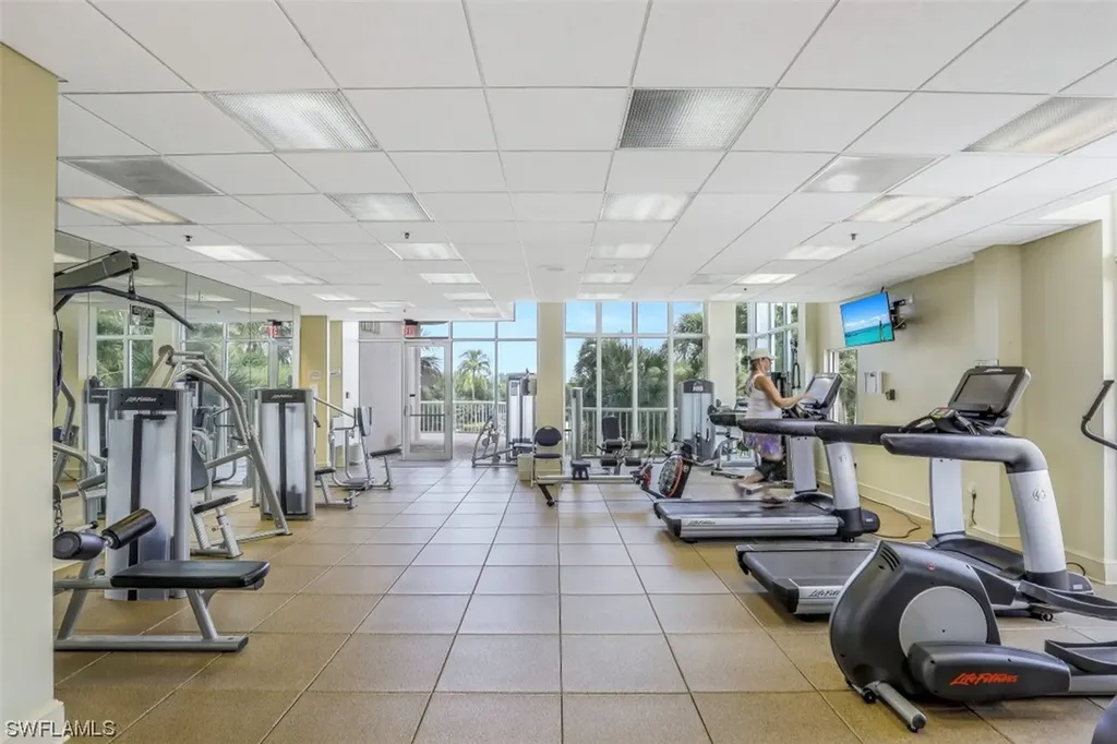 40 Seagate Drive Naples FL 34103