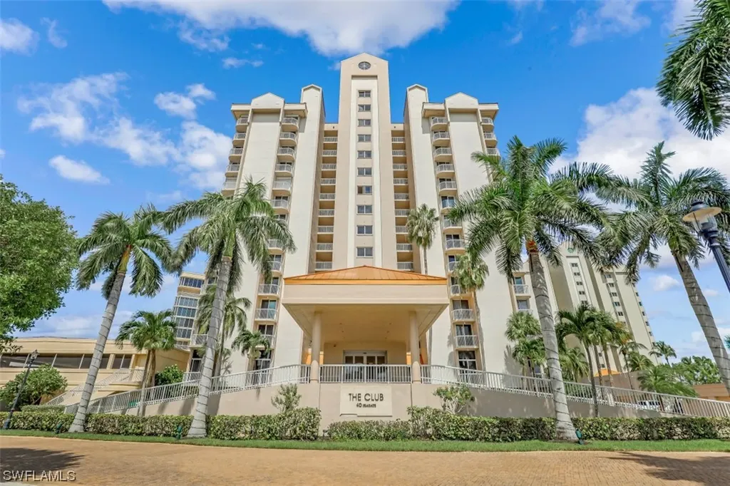 40 Seagate Drive Naples FL 34103
