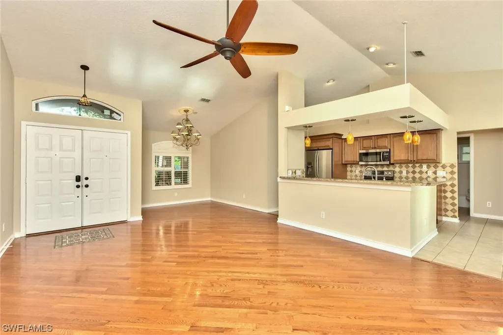 10111 Boca Circle Naples FL 34109