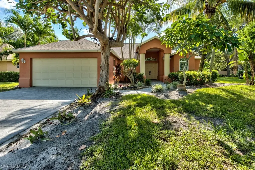 10111 Boca Circle Naples FL 34109