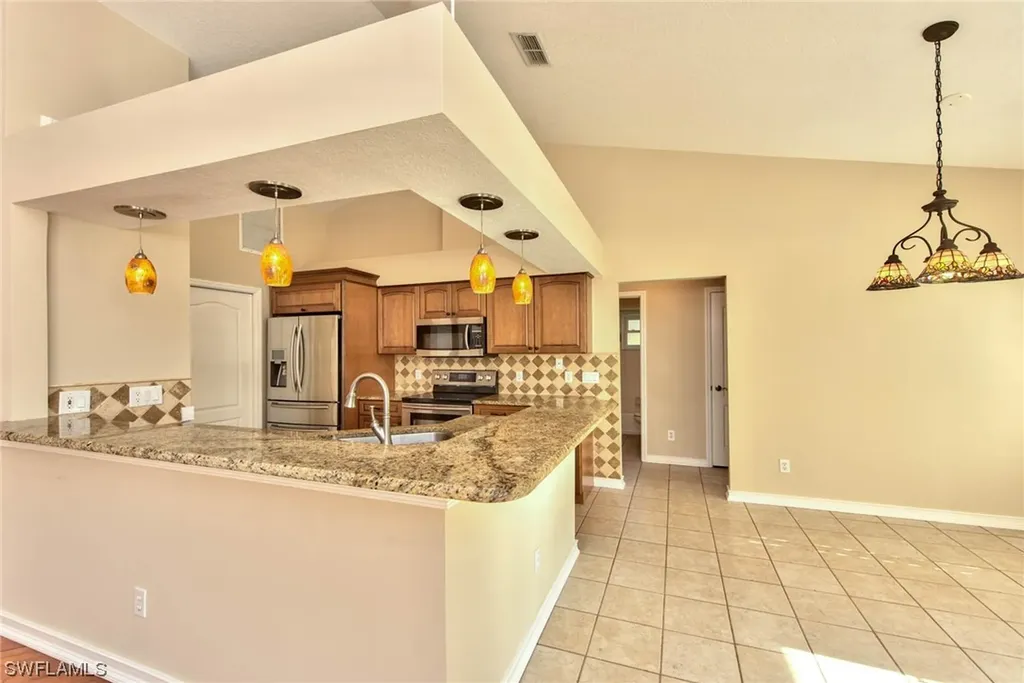 10111 Boca Circle Naples FL 34109