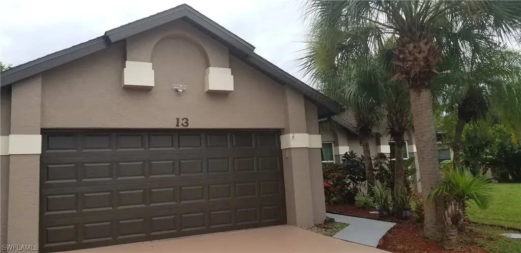 13 NE 17th Place Cape Coral FL 33909