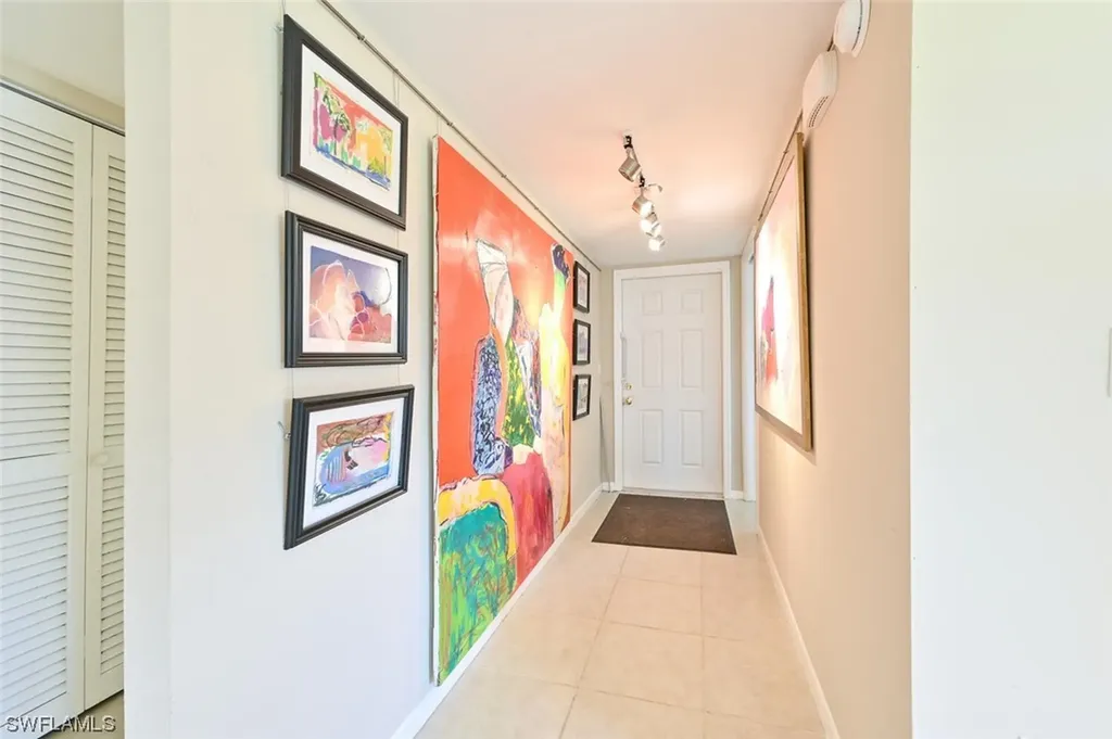 600 Valley Stream Drive Naples FL 34113
