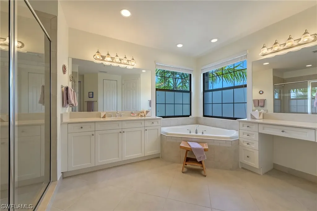 13761 Callisto Avenue Naples FL 34109
