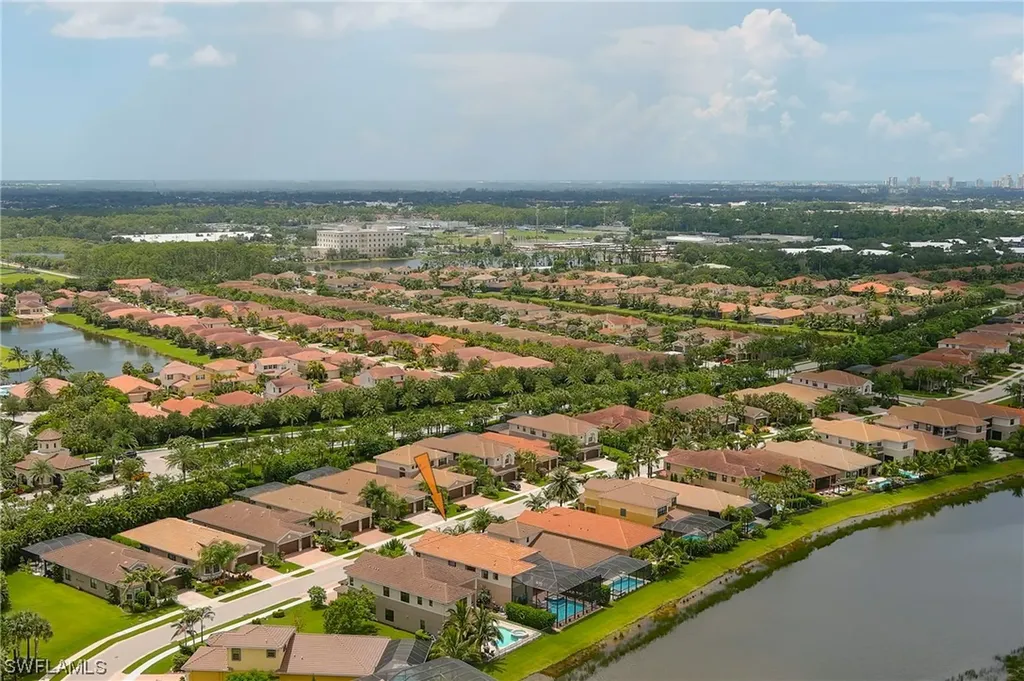 13761 Callisto Avenue Naples FL 34109