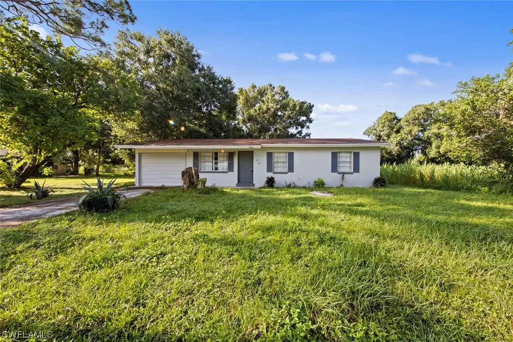 13905 Nassau Street Fort Myers FL 33905