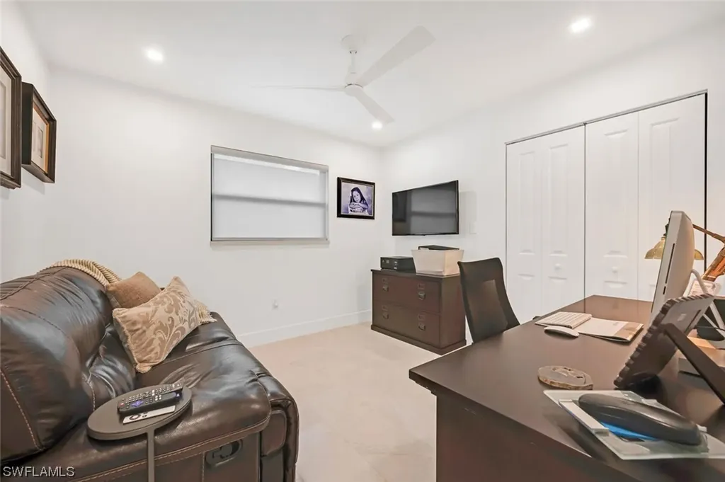714 103rd Avenue N Naples FL 34108