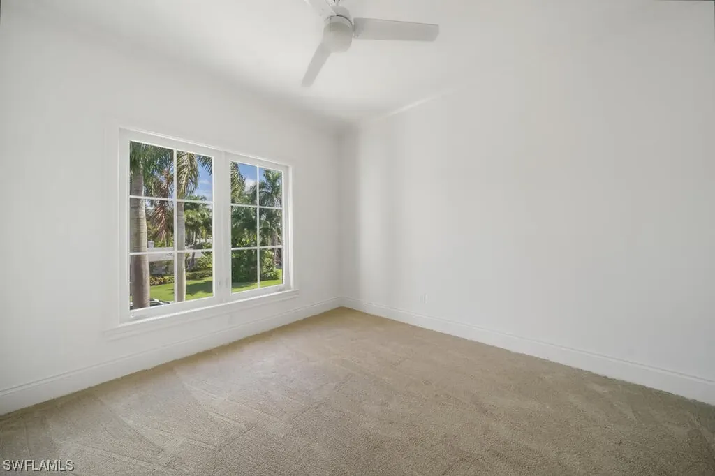 428 Rudder Road Naples FL 34102