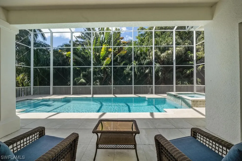 428 Rudder Road Naples FL 34102