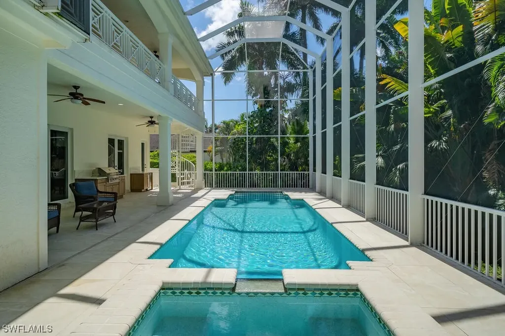 428 Rudder Road Naples FL 34102