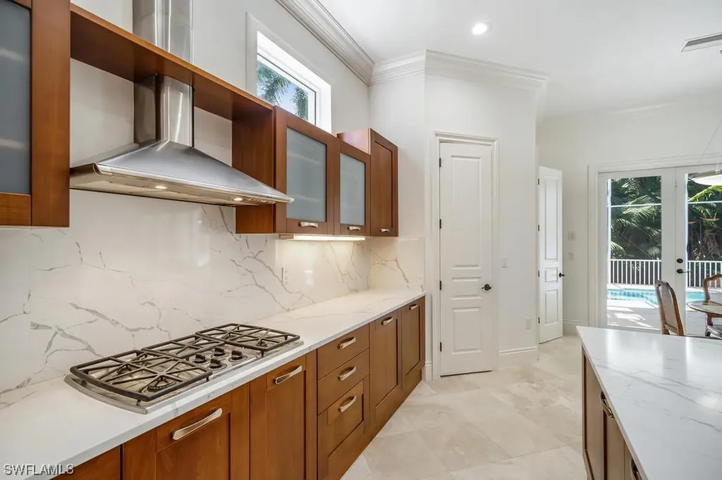 428 Rudder Road Naples FL 34102