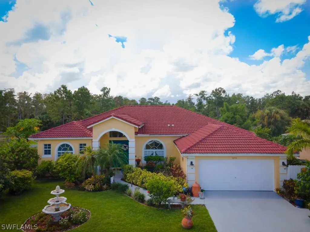 3230 29th Avenue NE Naples FL 34120