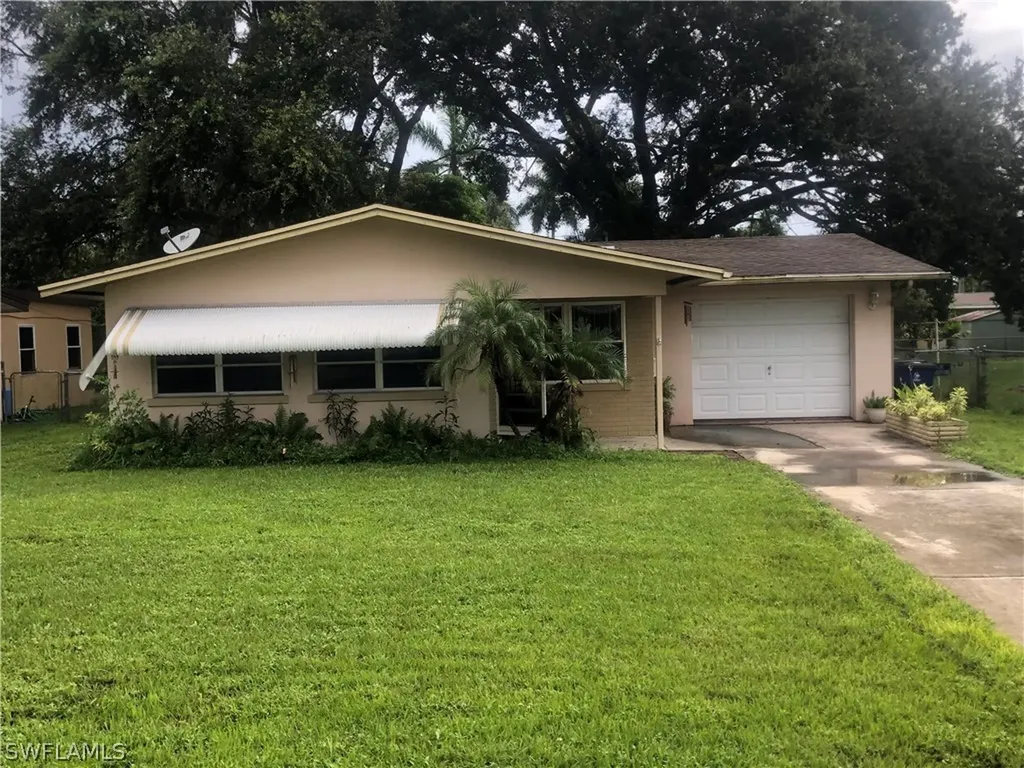4549 Tennessee Way Fort Myers FL 33905