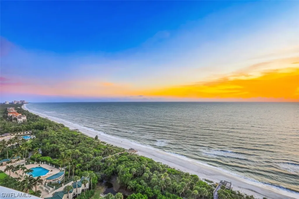 8231 Bay Colony Drive Naples FL 34108