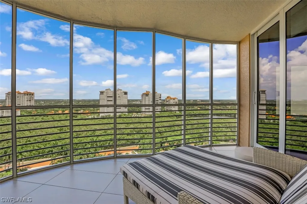 8231 Bay Colony Drive Naples FL 34108