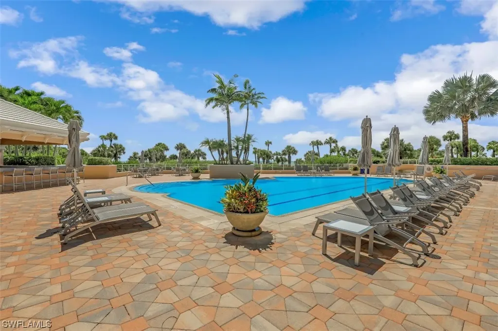 8231 Bay Colony Drive Naples FL 34108