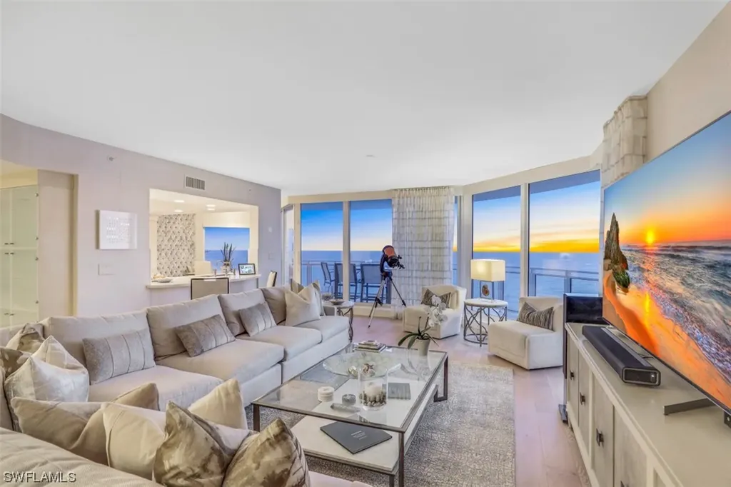 8231 Bay Colony Drive Naples FL 34108