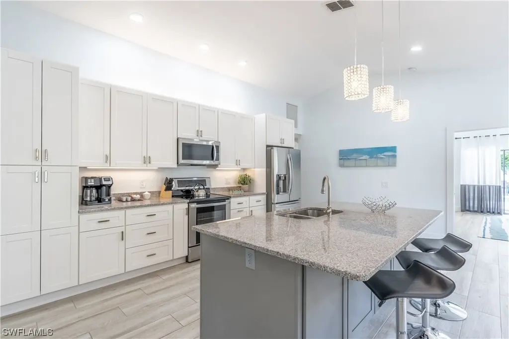 820 102nd Avenue N Naples FL 34108