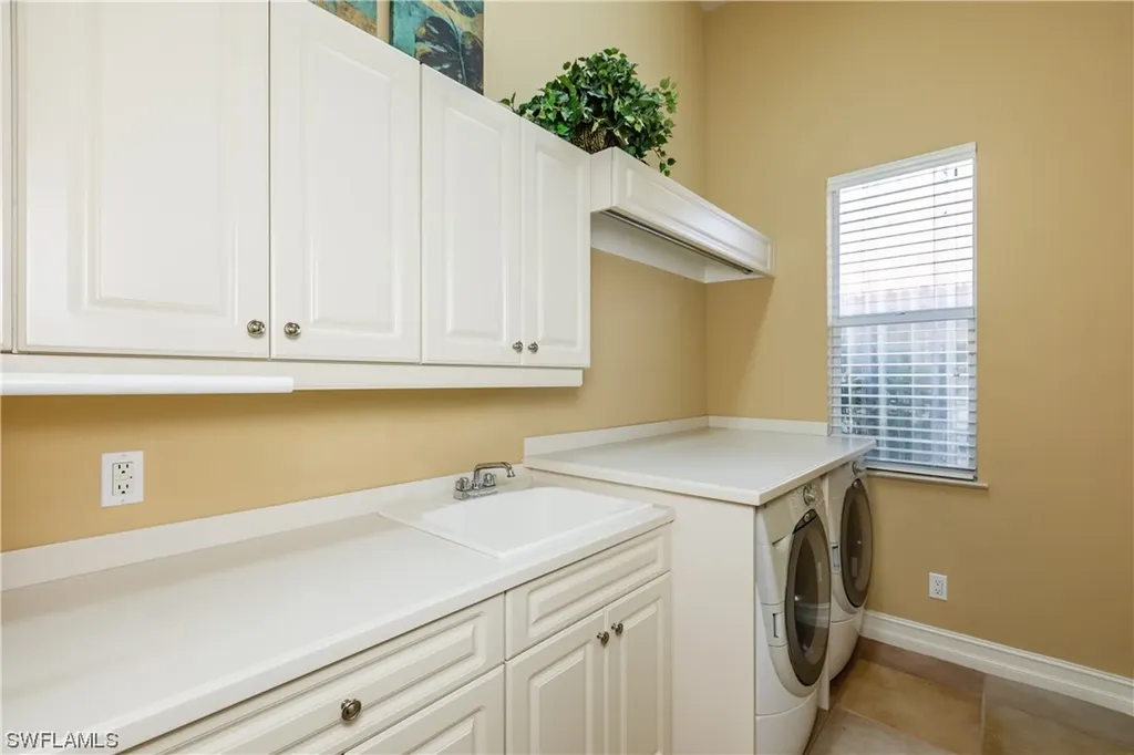 1160 Lighthouse Court Marco Island FL 34145