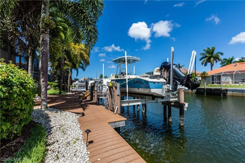 1160 Lighthouse Court Marco Island FL 34145