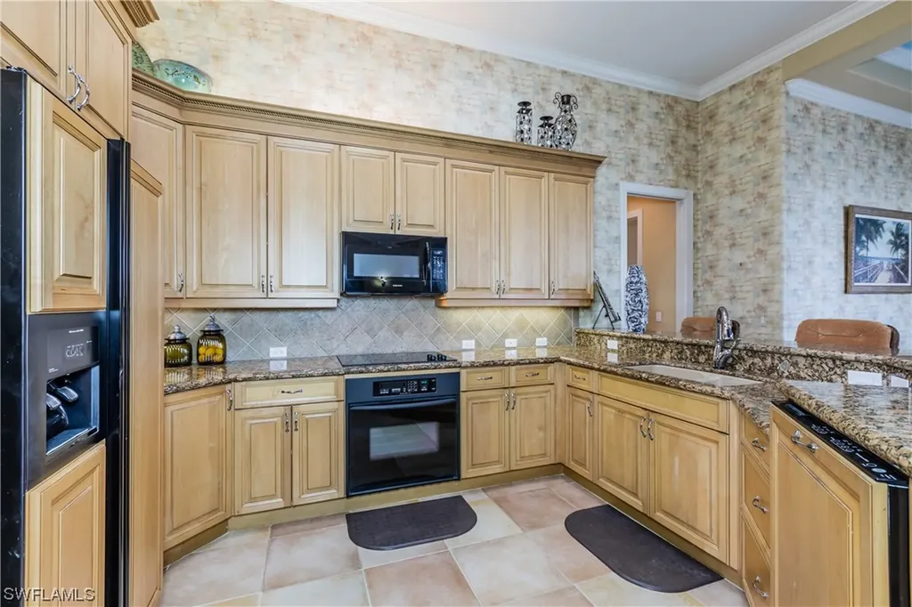 1160 Lighthouse Court Marco Island FL 34145