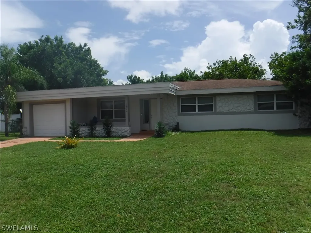 1432 NE 5th Terrace Cape Coral FL 33909