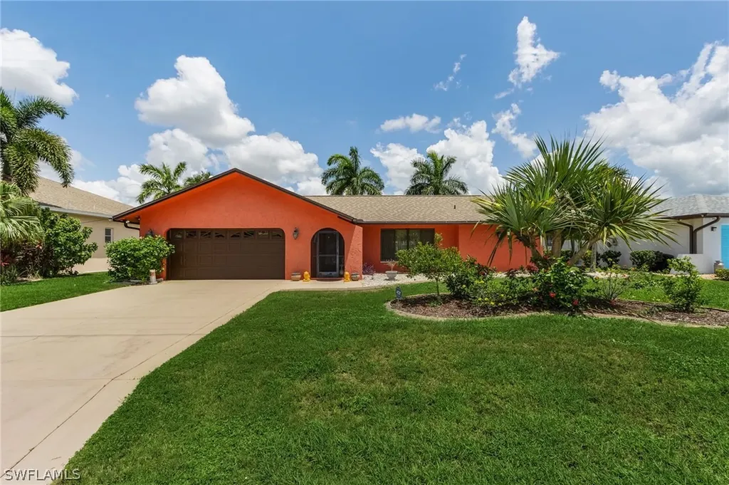 2313 SE 16th Street Cape Coral FL 33990