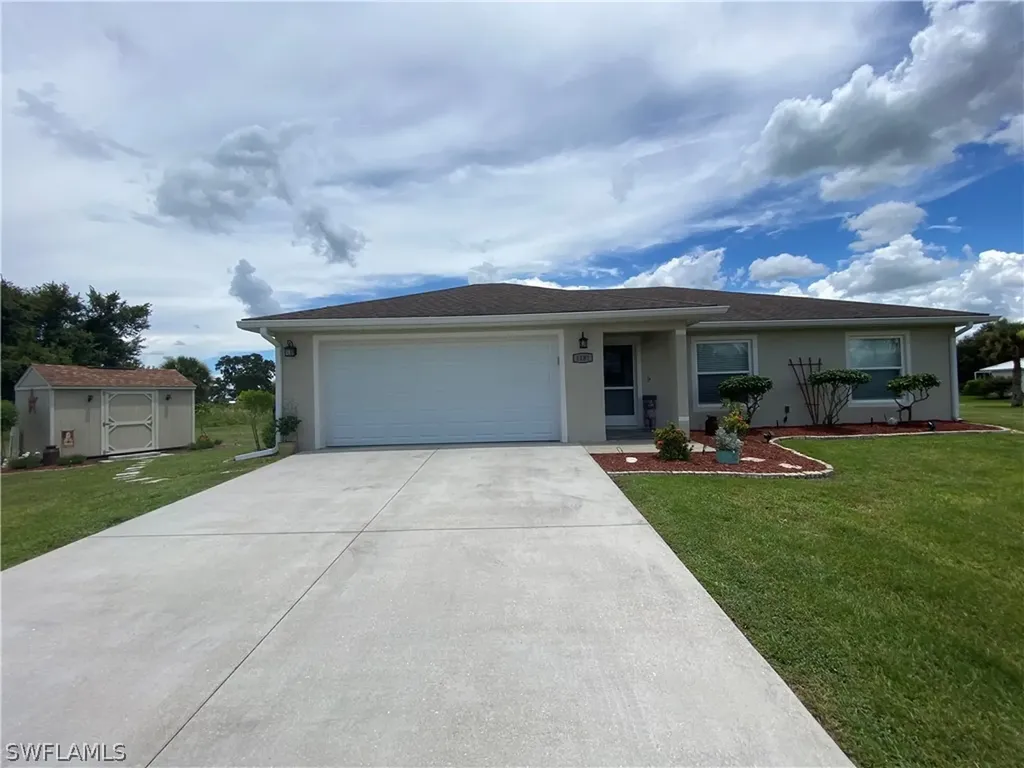 1181 April Avenue Labelle FL 33935
