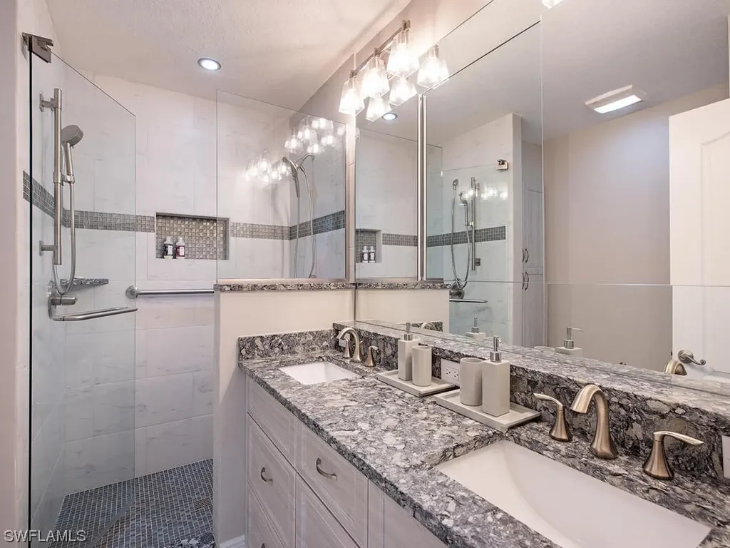 8315 Excalibur Circle Naples FL 34108