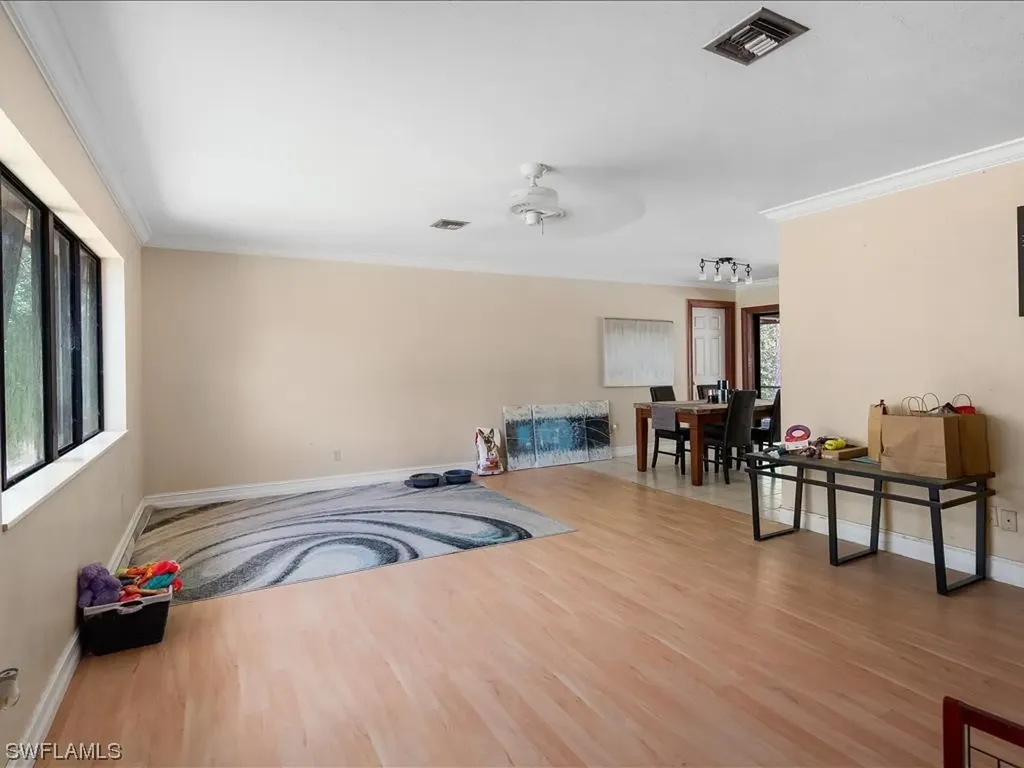 5880 Autumn Oaks Lane Naples FL 34119
