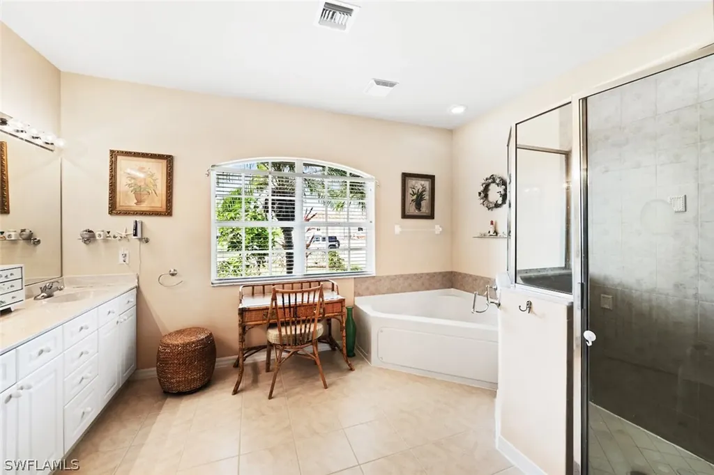 2321 SW 27th Terrace Cape Coral FL 33914