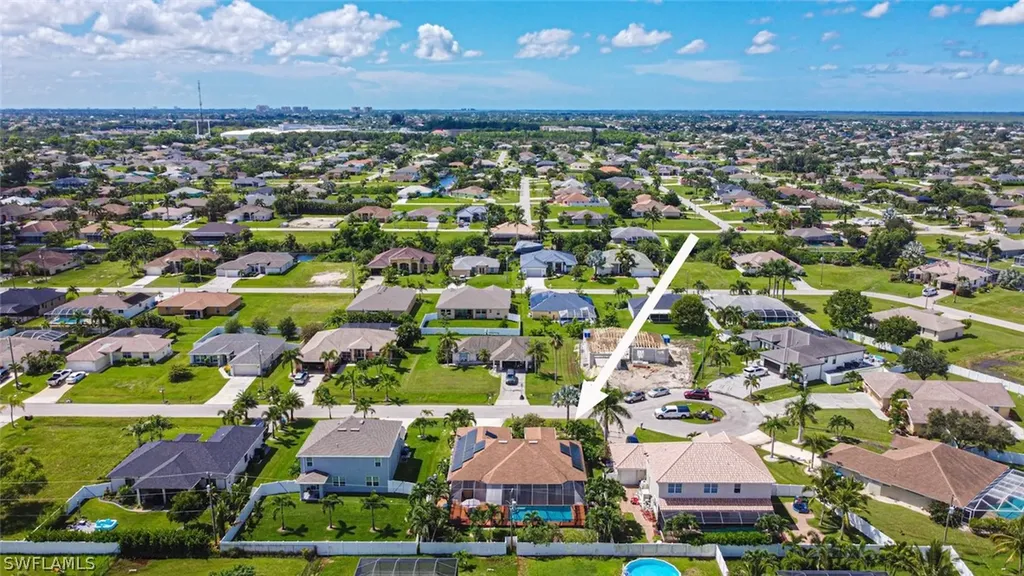 2321 SW 27th Terrace Cape Coral FL 33914