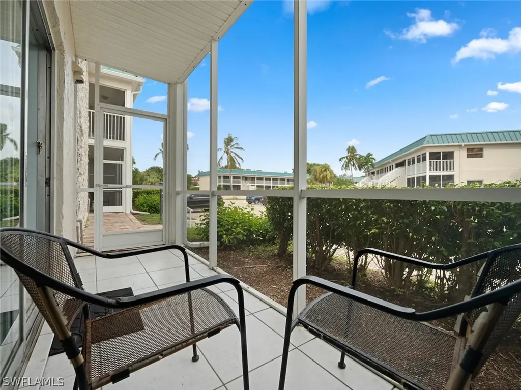 827 E Gulf Drive Sanibel FL 33957