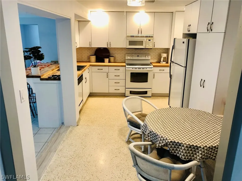 4601 Rue Belle Mer Sanibel FL 33957