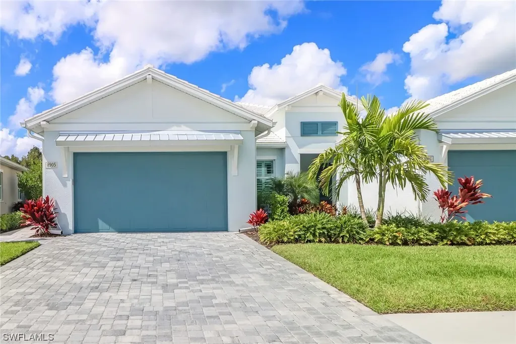 8905 Saint Lucia Drive Naples FL 34114
