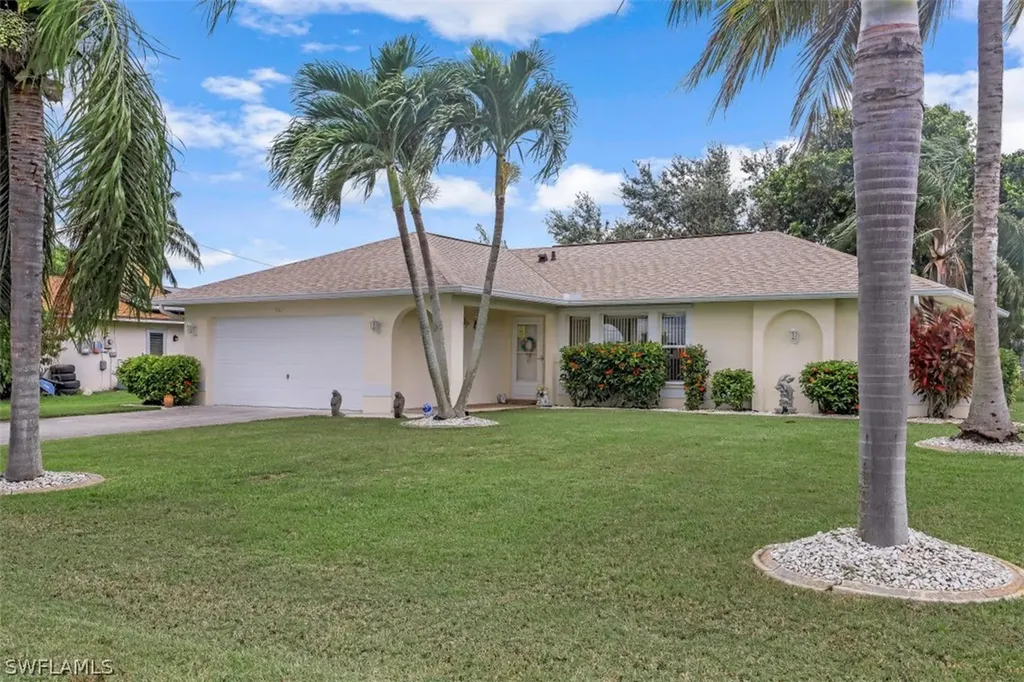 403 SE 30th Street Cape Coral FL 33904