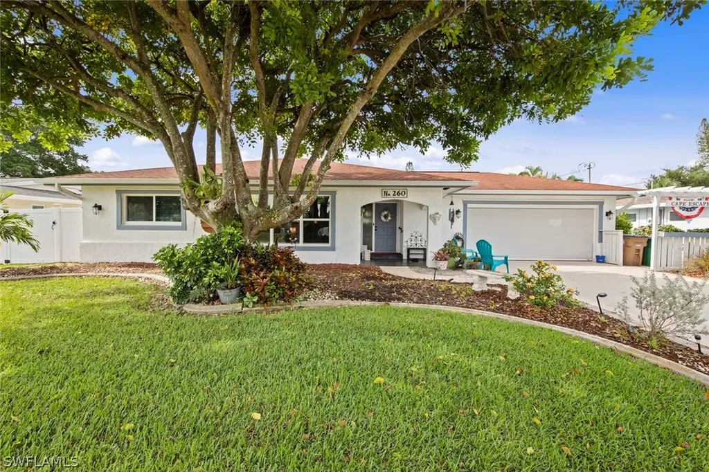 260 SE 46th Street Cape Coral FL 33904