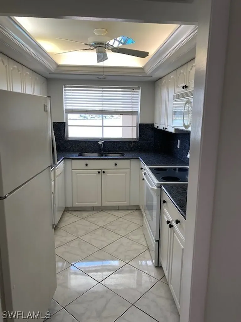 3500 Gulf Shore Boulevard N Naples FL 34103