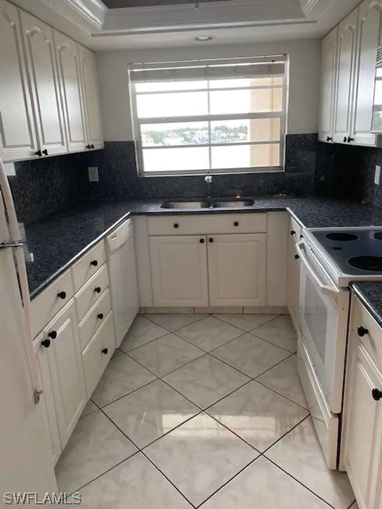 3500 Gulf Shore Boulevard N Naples FL 34103