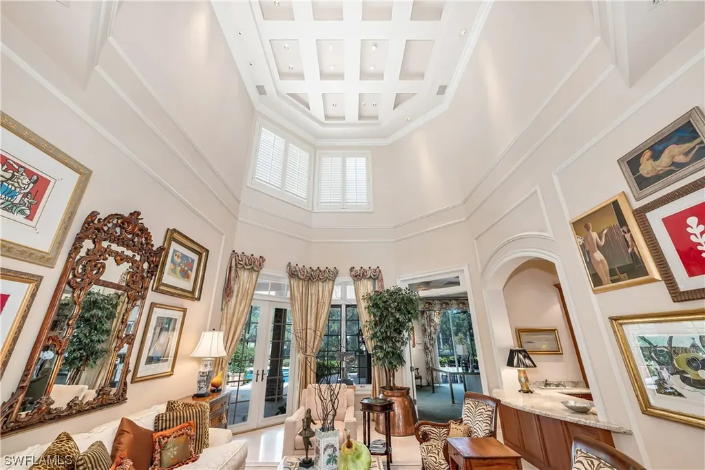 336 Edgemere Way E Naples FL 34105