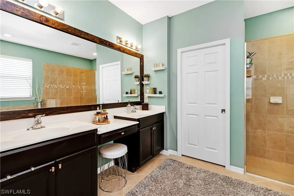 7758 Bucks Run Drive Naples FL 34120