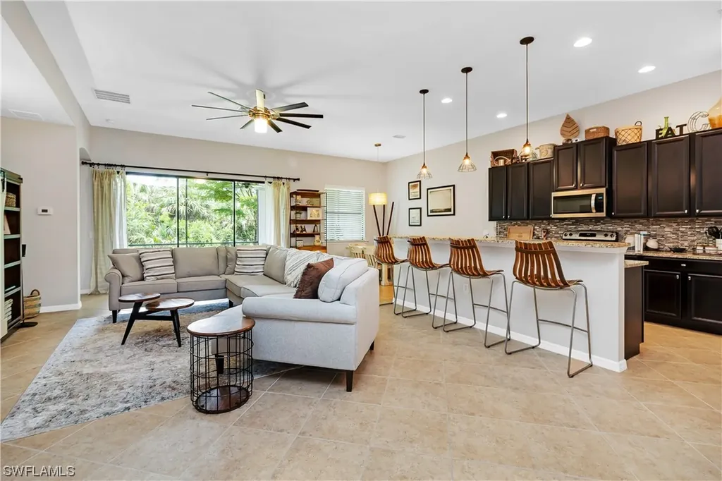 7758 Bucks Run Drive Naples FL 34120