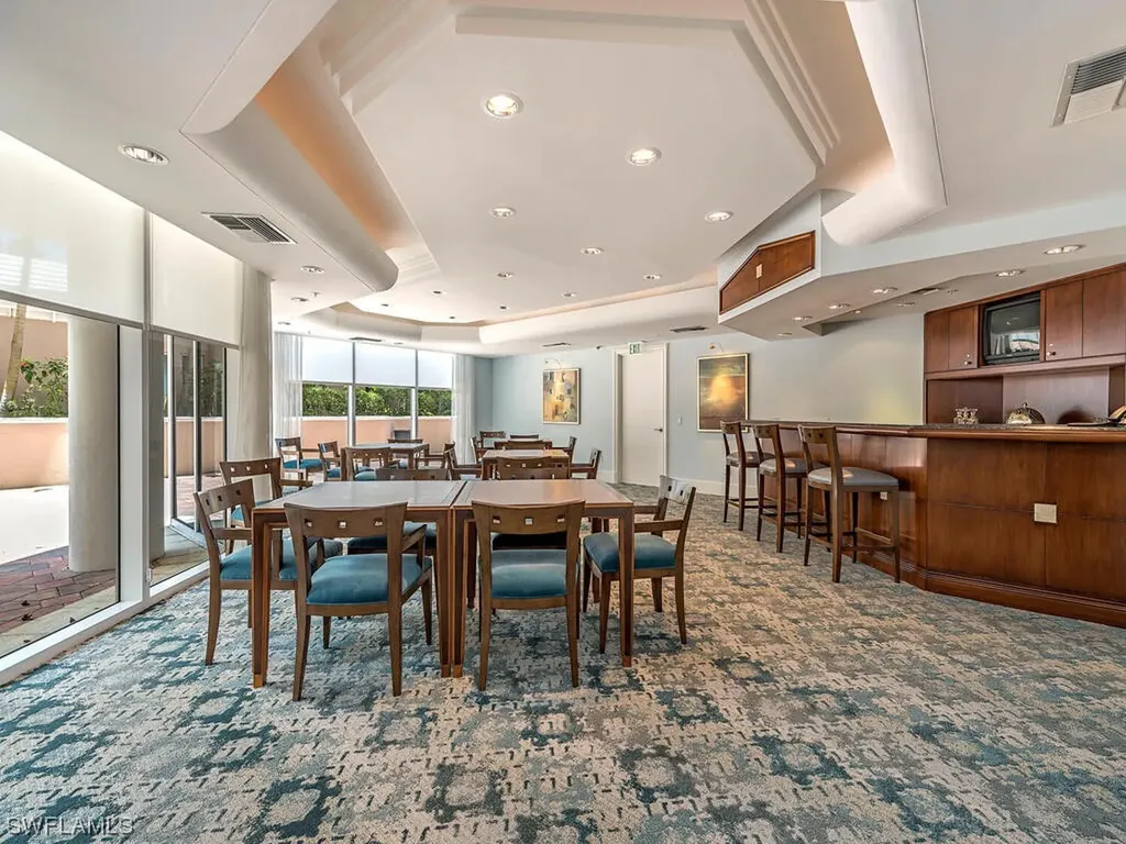 8231 Bay Colony Drive Naples FL 34108